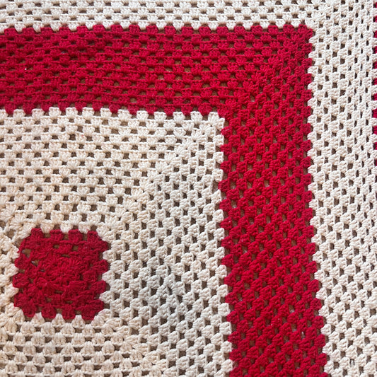 Red & Beige Granny Stitch Throw Blanket