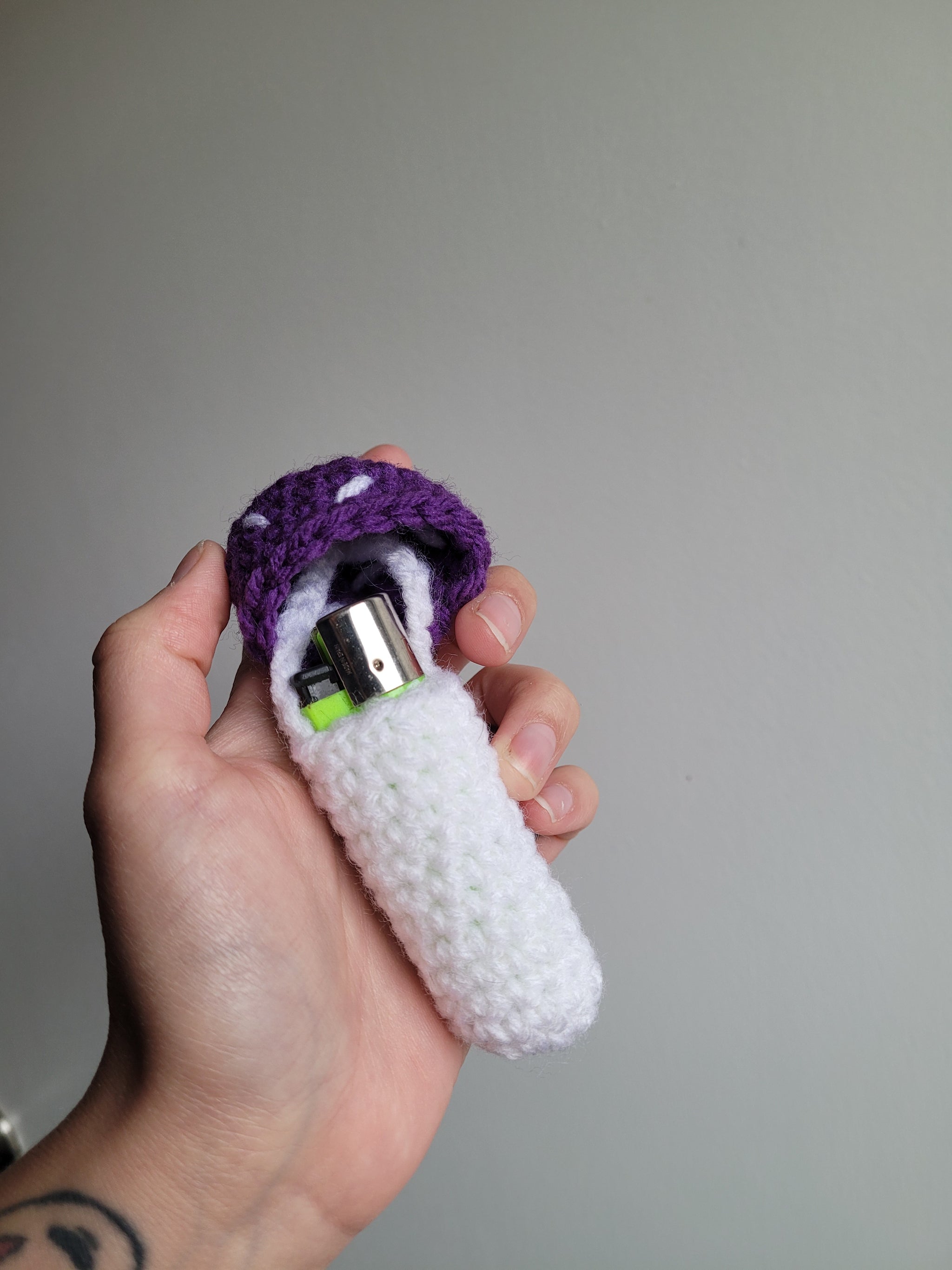 Mushroom Keychain Crochet Pattern Chapstick, Lighter, Vape Pen + Dab