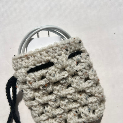 crochet drawstring pouch