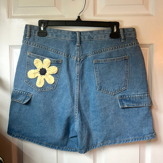 Yellow Flower Denim Shorts (Size 8/10)