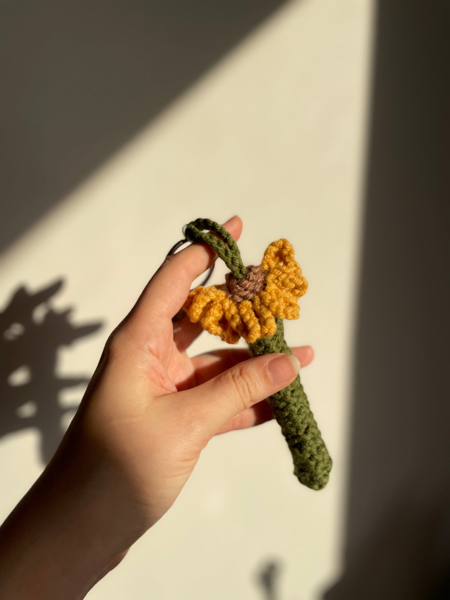 Sunflower Vape Holder Keychain Crochet Pattern (Digital Download)