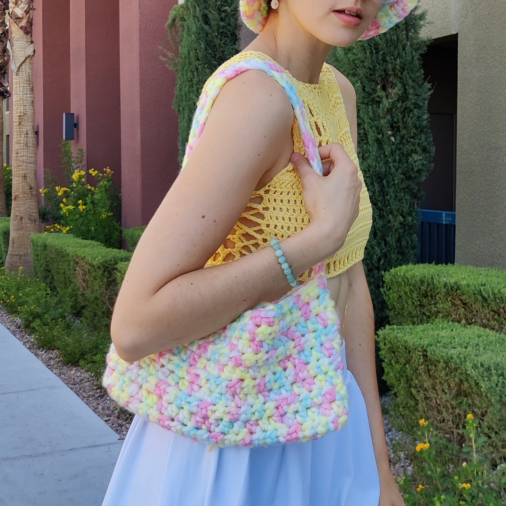 Cloud Nine Chunky Shoulder Bag Crochet Pattern  Crochet Purse Tutorial –  The Cozy Tangerine