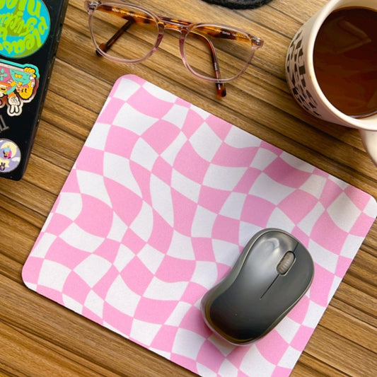 Pink Wavy Checkered Mouse Pad