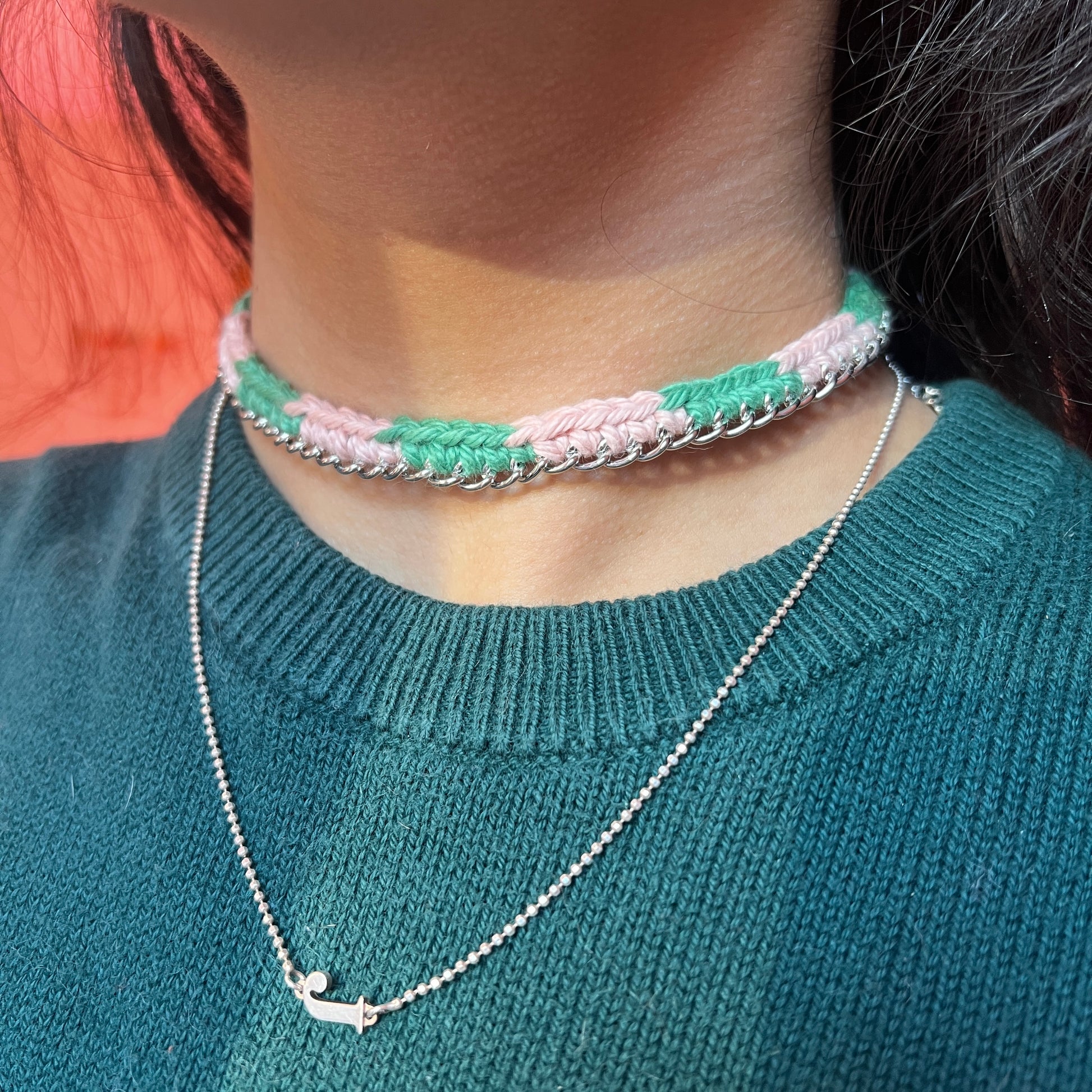 pink and green chain choker necklace