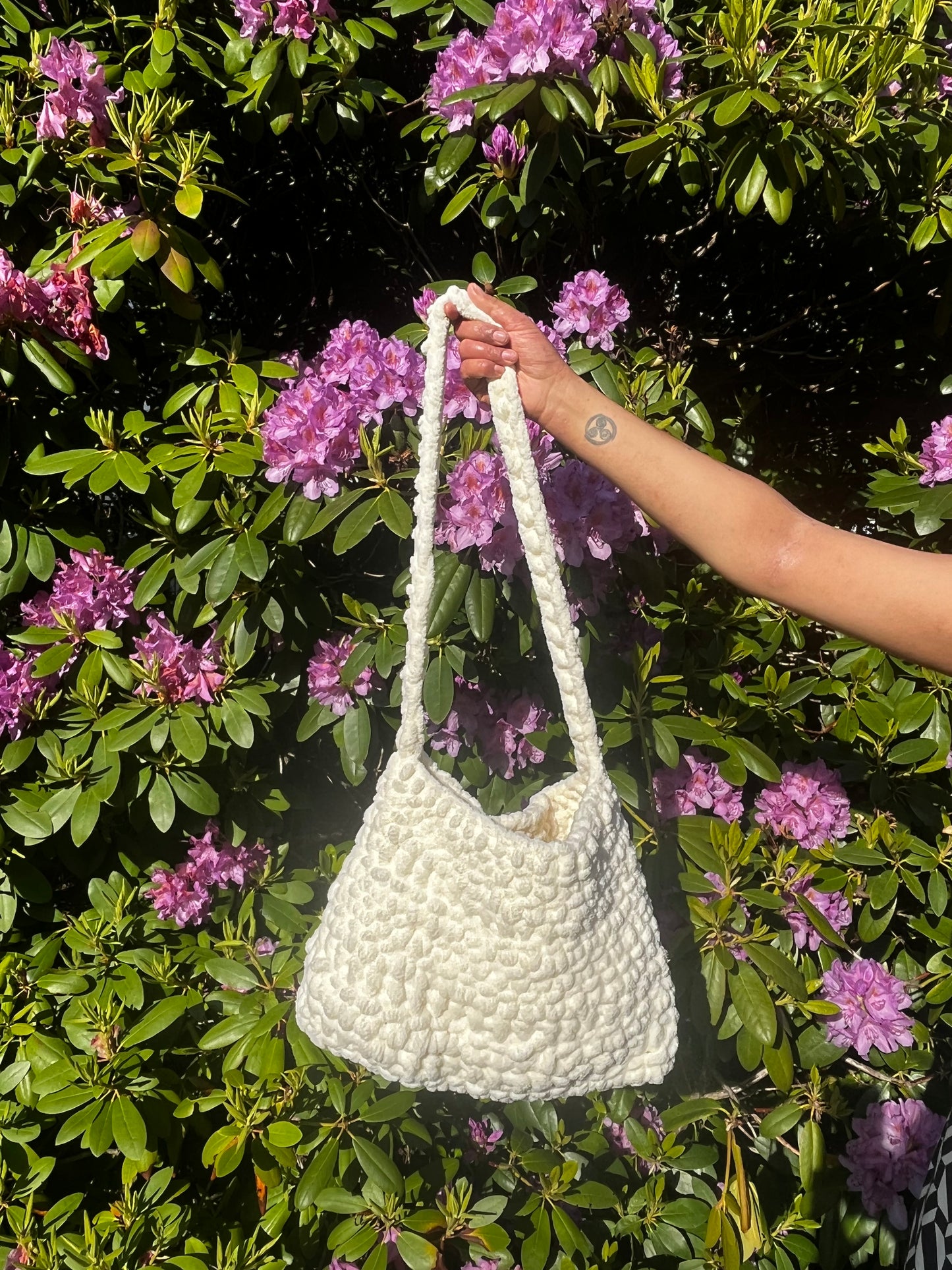 Cloud Nine Chunky Shoulder Bag Crochet Pattern (Digital Download)